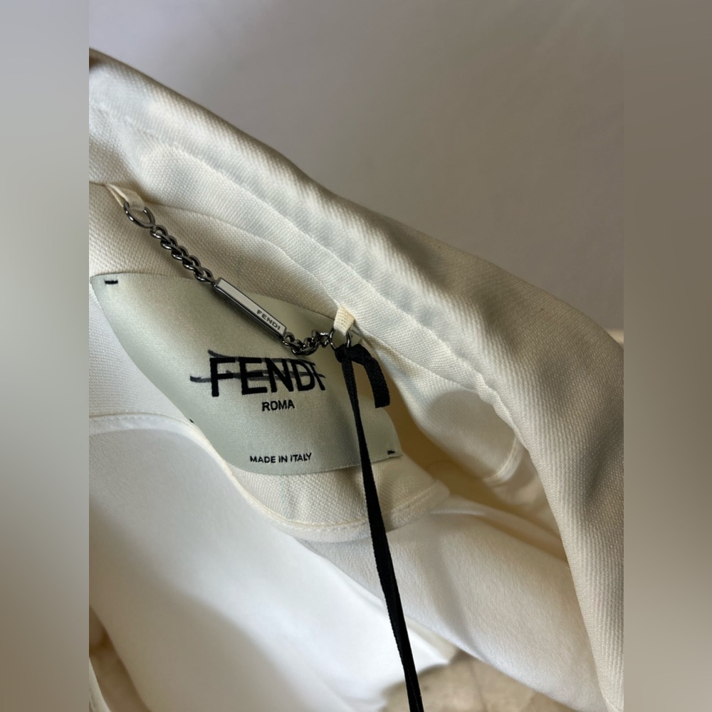 Fendi cream runway Double breasted wool Twill coat EU42/US6 - Picture 6 of 11